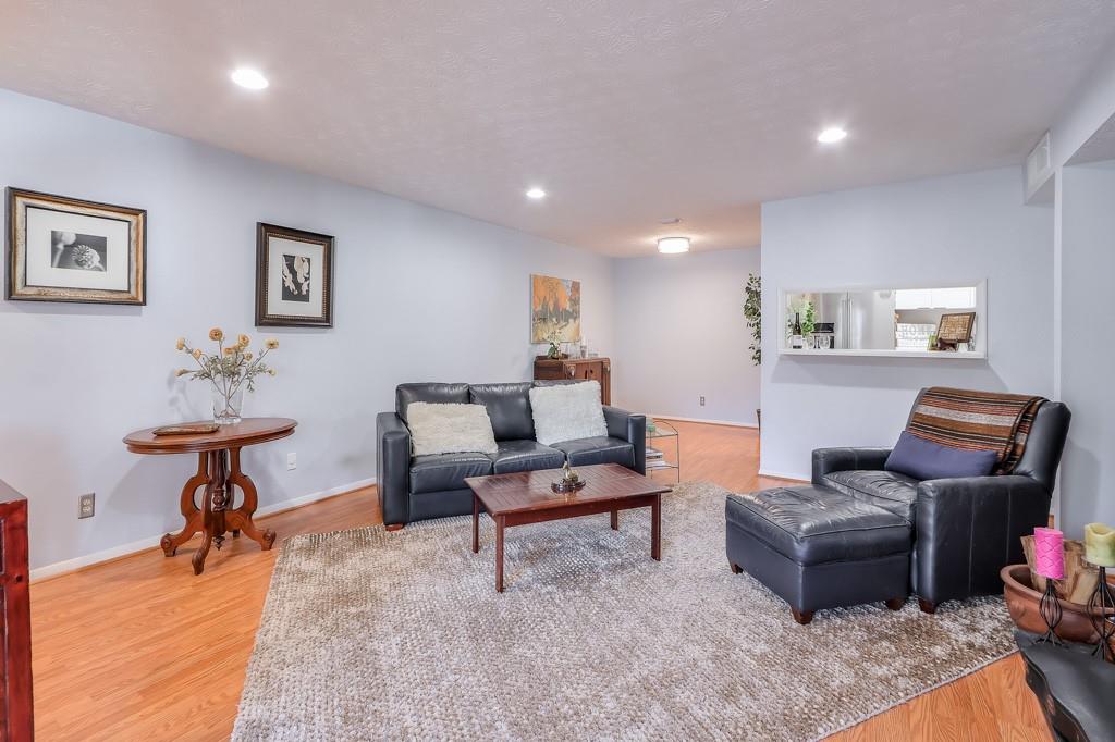 1418 Summit North Drive NE 1418