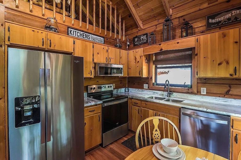 137 Ascherman Court, Blue Ridge, Georgia image 13