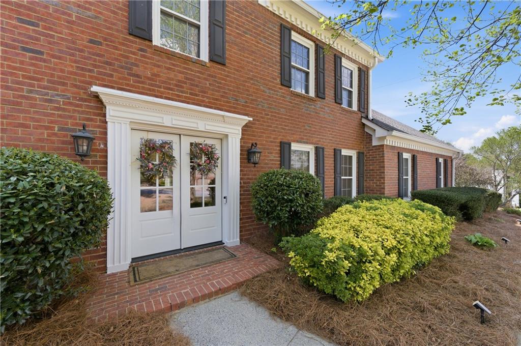 1474 Wood Thrush Way