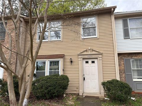 2834 Royal Path Court Decatur GA 30030