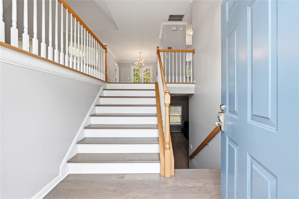 4294 GRAND OAKS Drive NW