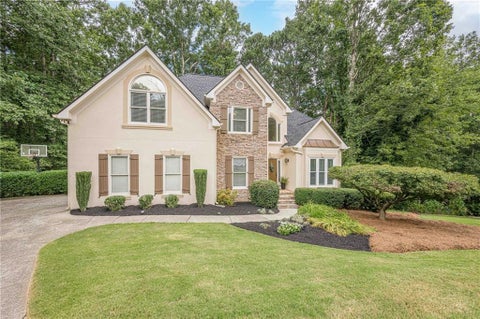 Homes For Sale - 3345 Cherry Oak Lane<br/> Cumming, GA 30041