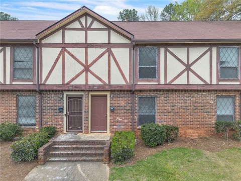 Condo For Sale - 3236 Abbeywood Drive<br/> Dekalb County, Decatur, GA 30034