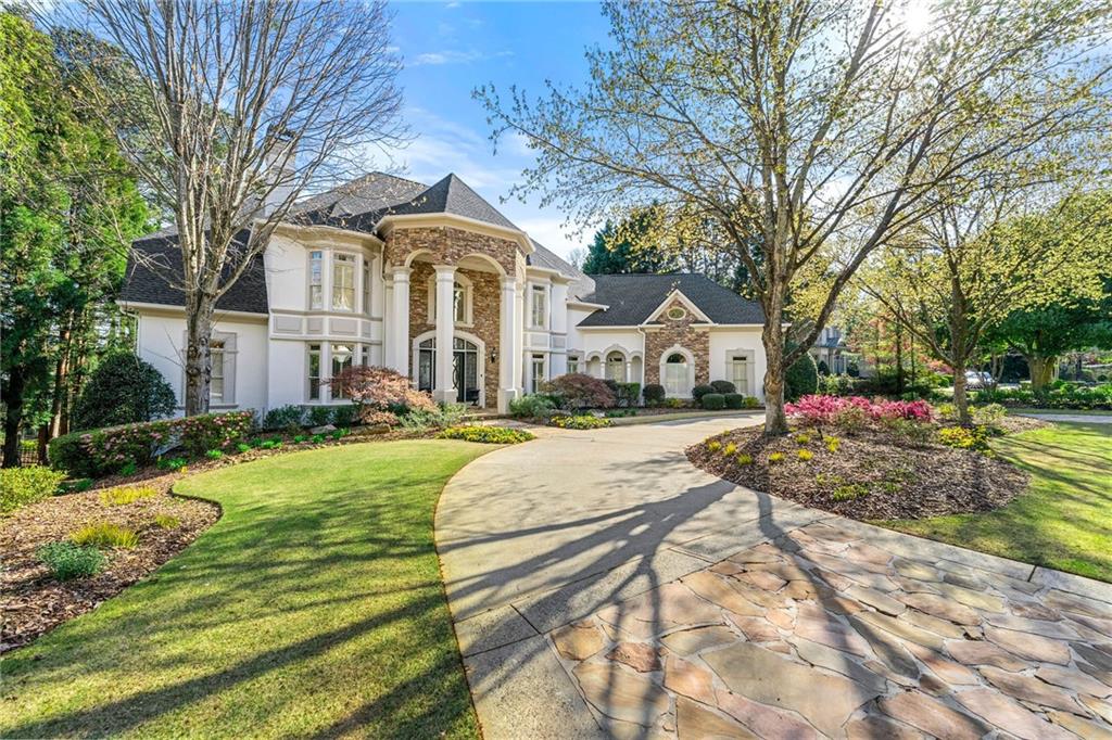 1090 Bay Pointe Crossing, Alpharetta, Georgia image 4