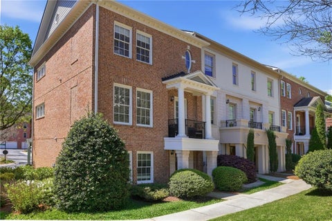 Townhouse For Sale - 1850 Preserve Way<br/> Dekalb County, Atlanta, GA 30341