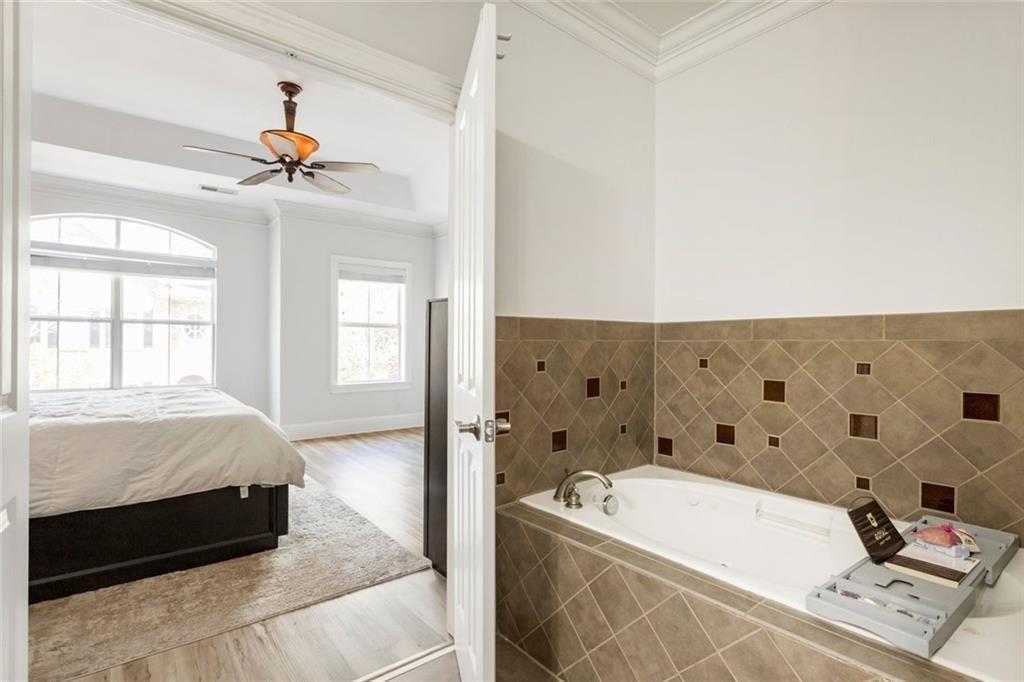 Glenridge Creek - Residential