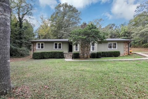 A home in Mcdonough