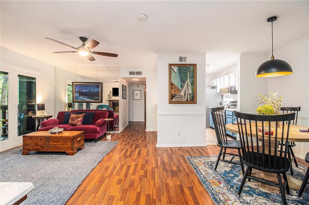 318 Tuxworth Circle