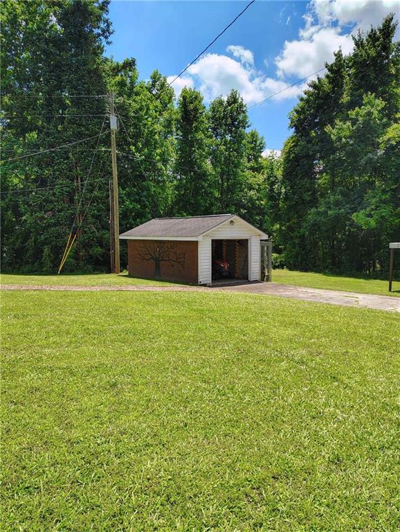 391 Locklear Cir
