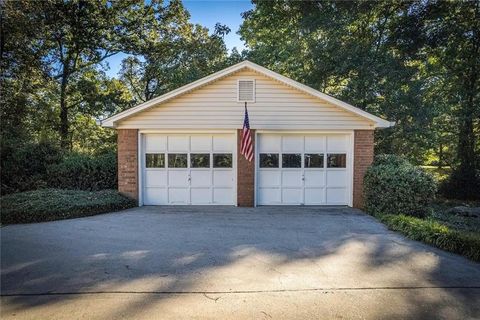 A home in Newnan