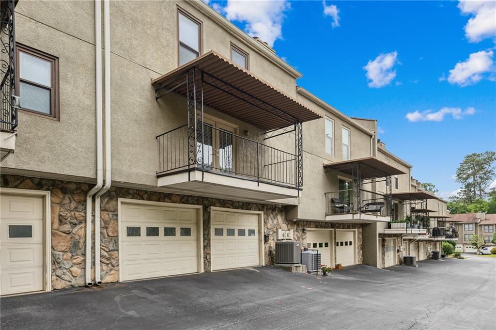 1719 Woodcliff Court, Atlanta, Georgia image 18