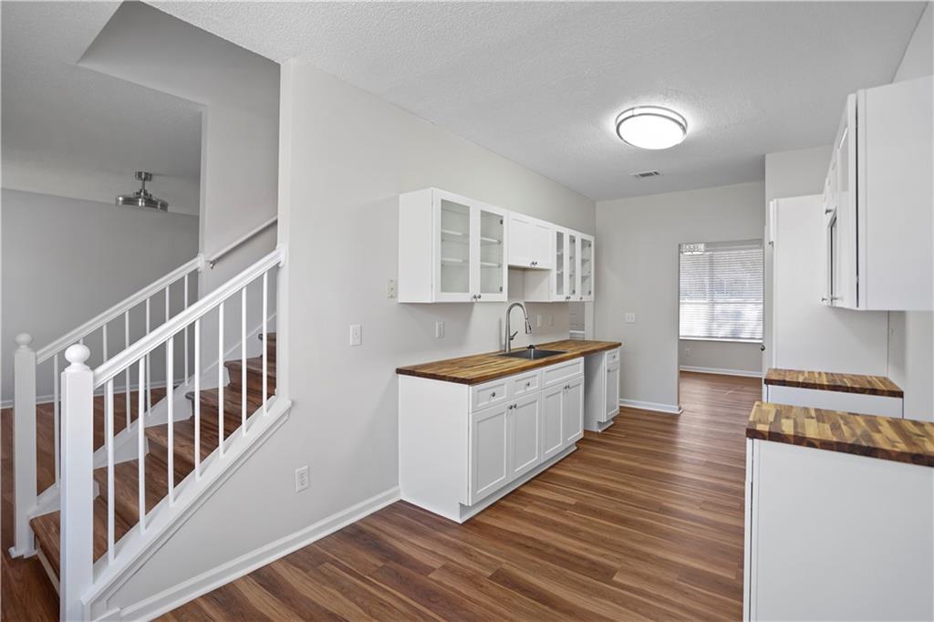 2413 Charleston Pointe Court