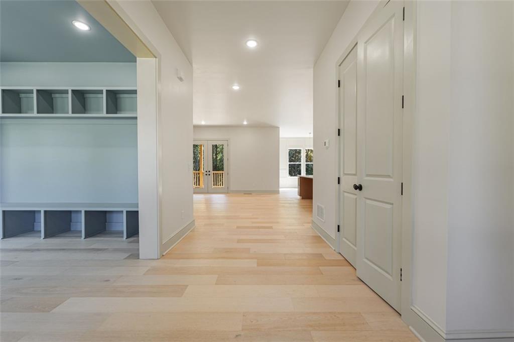 418 Beachwood Drive
