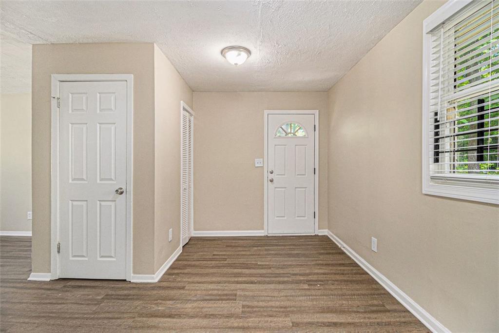 442 Cologne Drive, Atlanta, Georgia image 12
