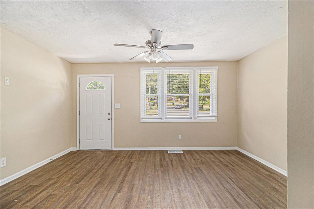 442 Cologne Drive, Atlanta, Georgia image 3