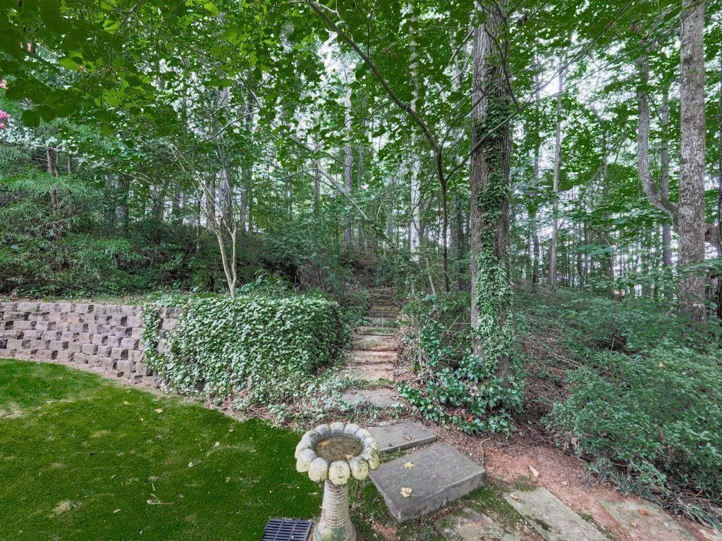 Woodstock, Georgia 30189, United States, 4 Bedrooms Bedrooms, ,3 BathroomsBathrooms,Residential,Active,192153