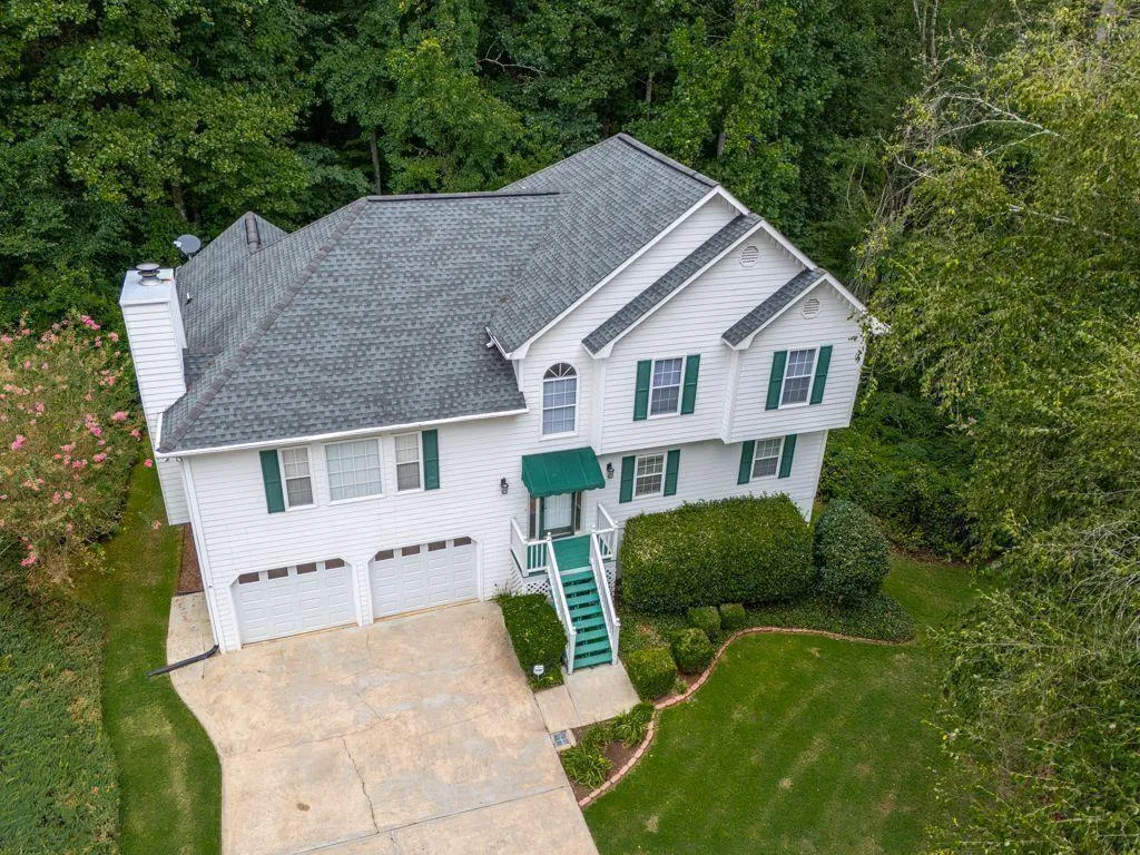 Woodstock, Georgia 30189, United States, 4 Bedrooms Bedrooms, ,3 BathroomsBathrooms,Residential,Active,192153