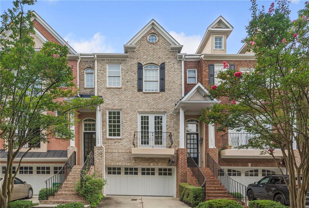 Desirable Luxurious Newer Townhome in quiet area with 2-car garage. Open floor plan (largest in neighborhood). Finished basement. Hardwood floors throughout main. Gourmet Kitchen w/ stainless steel appliances. Close to Emory University, Emory Hospital, CDC. Walking distance to Path trails, playground, tennis courts and Dekalb County library.