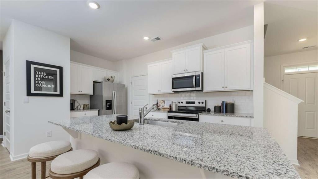 1482 Longwing Lane