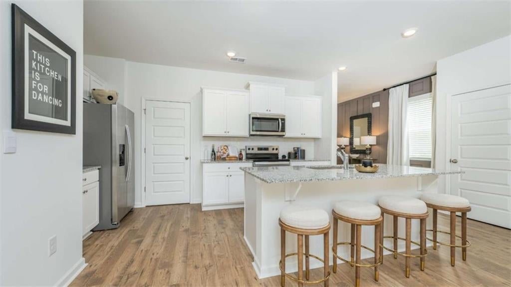 1482 Longwing Lane