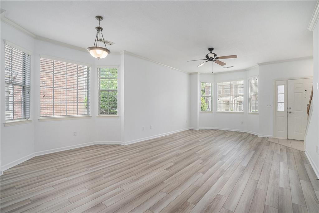 2155 Del Lago Circle 11