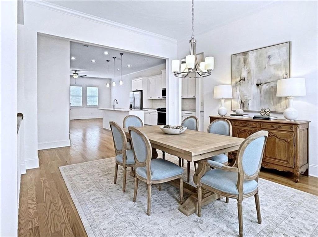 2132 Old Georgian Terrace