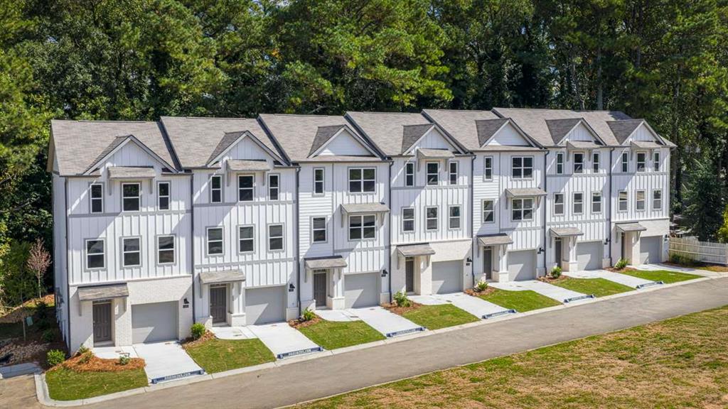 1304 Lakota Place