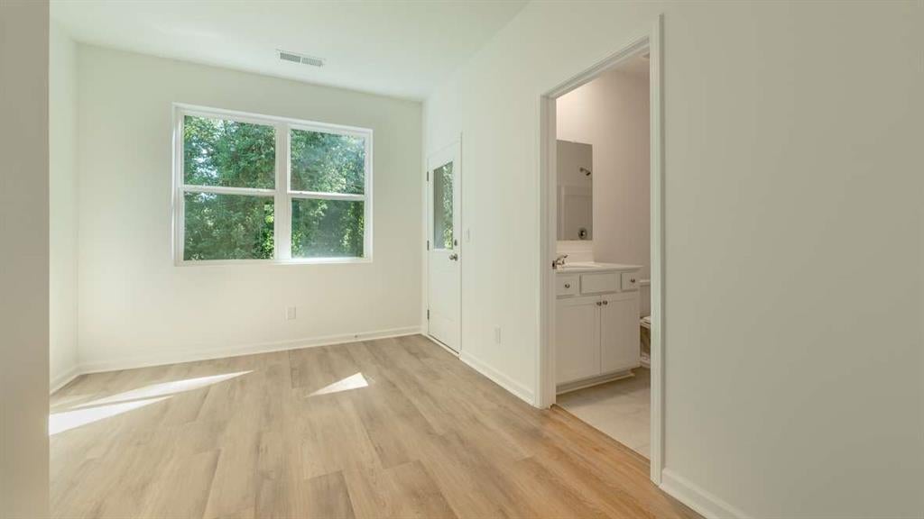 1304 Lakota Place