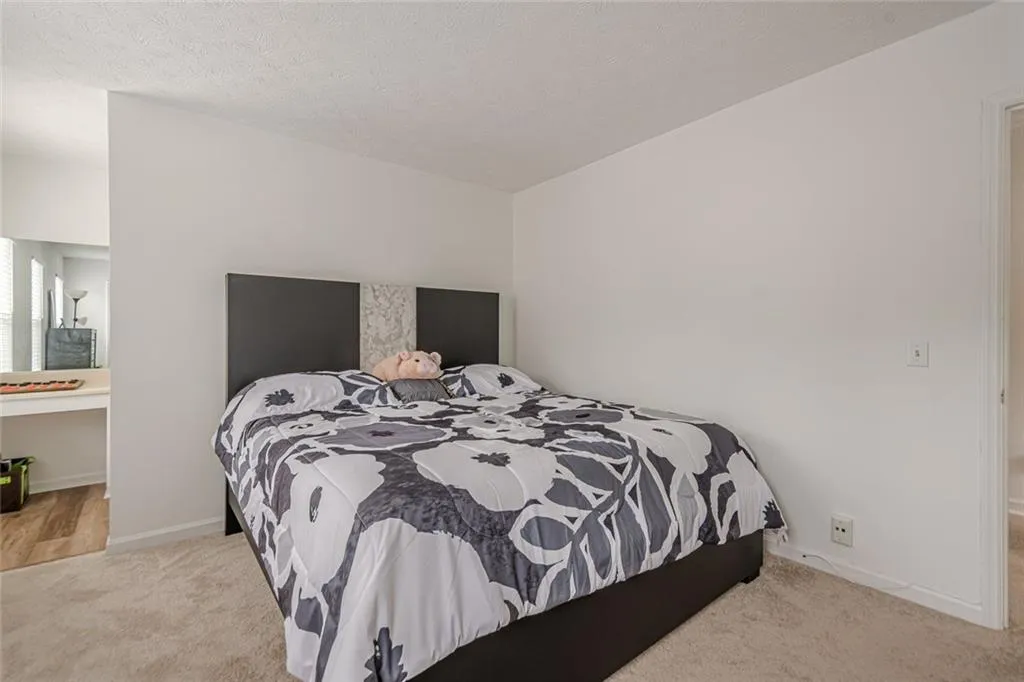 Doraville, Georgia 30340, United States, 2 Bedrooms Bedrooms, ,3 BathroomsBathrooms,Residential,Active,151144