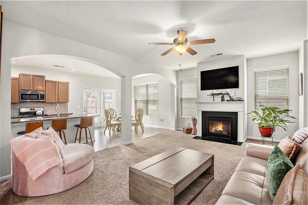 5152 Rapahoe Trail