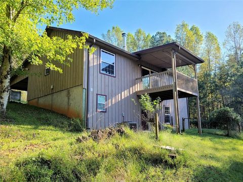 A home in Dahlonega