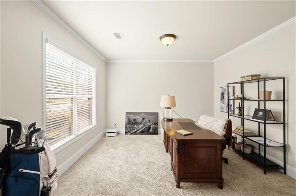 5472 Heatherbrooke Drive NW