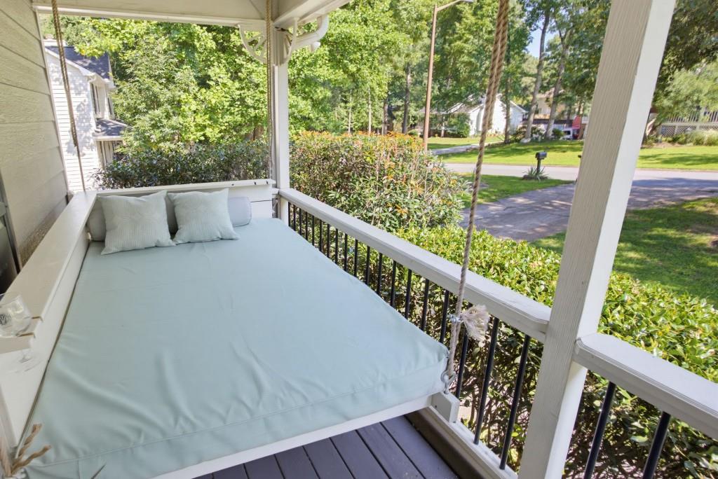 5876 Trellis Court