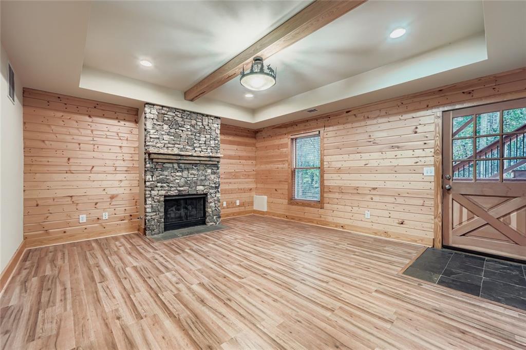 Abbots Pond - Residential Lease