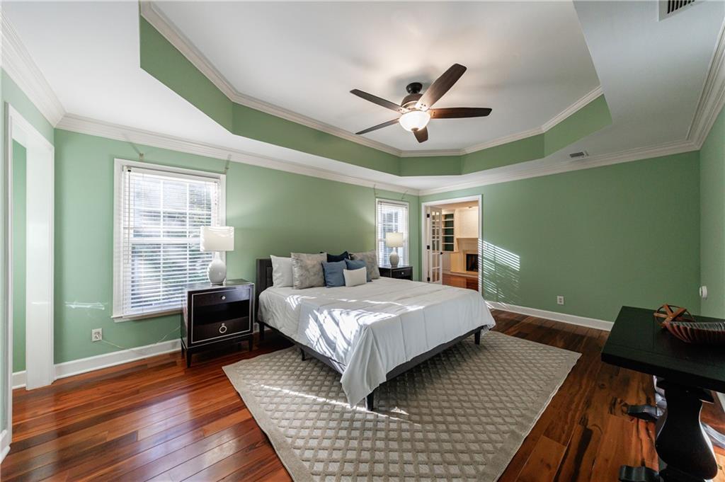 Sentinel Lake - Residential