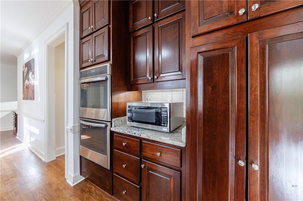 Sentinel Lake - Residential