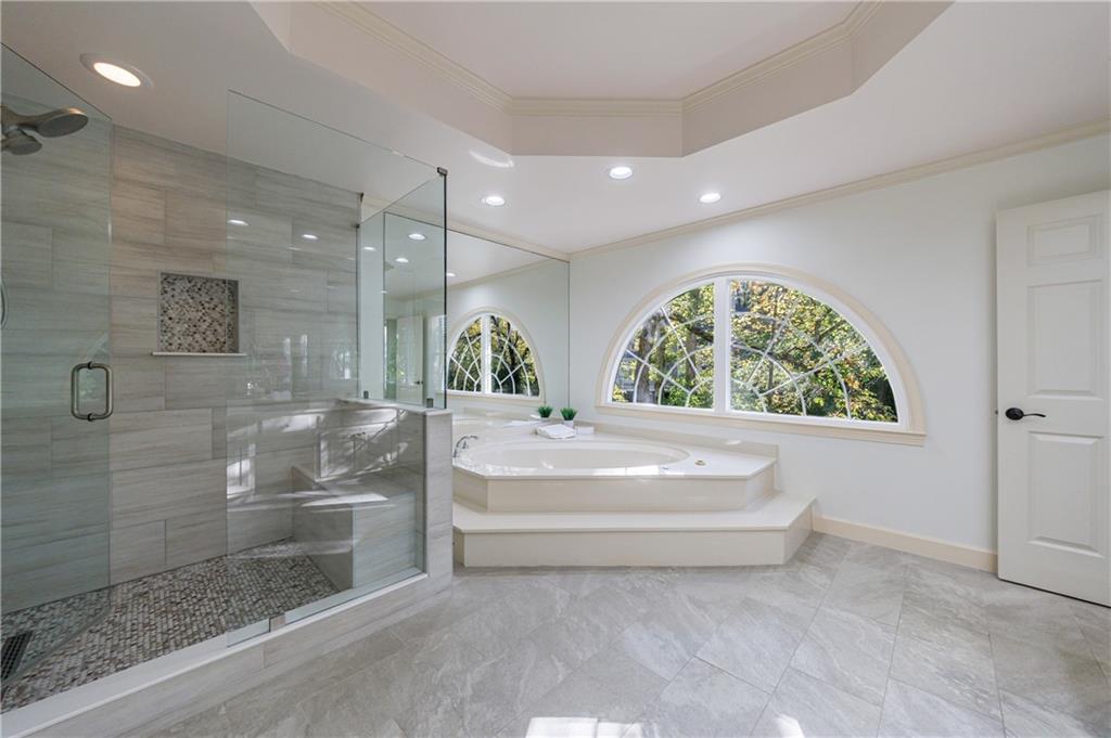 Sentinel Lake - Residential