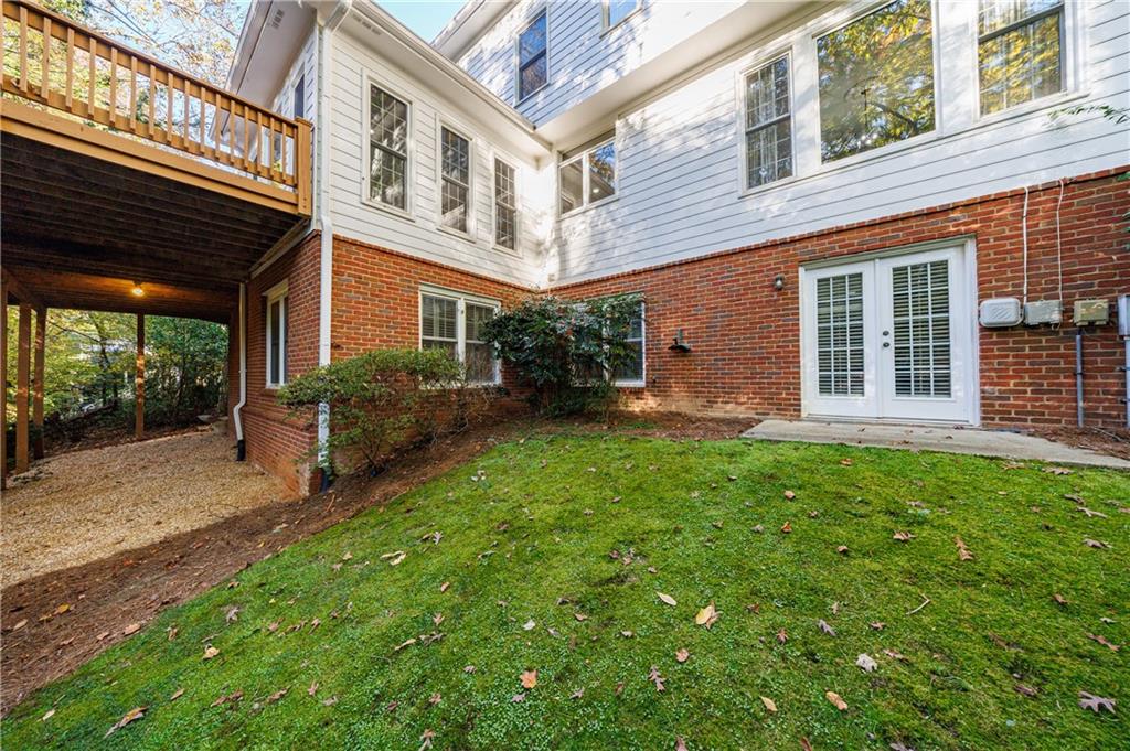 Sentinel Lake - Residential