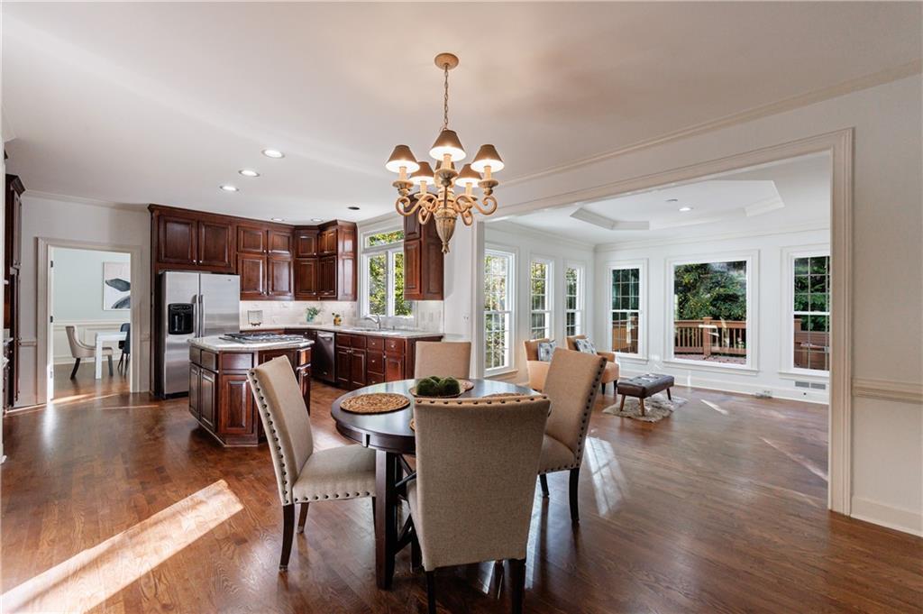 Sentinel Lake - Residential