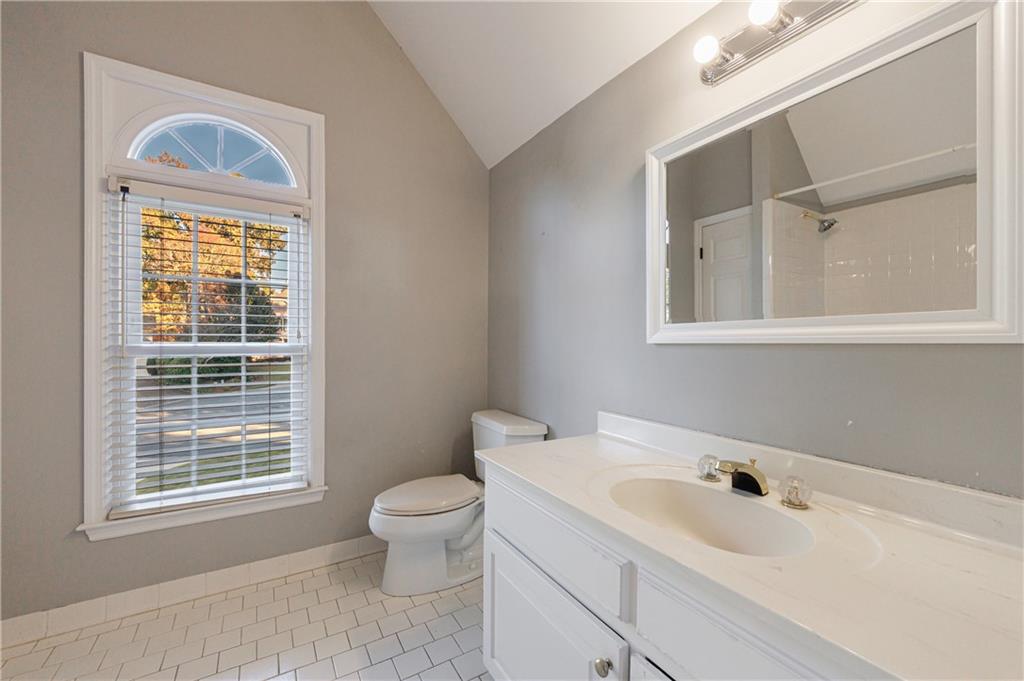 Sentinel Lake - Residential