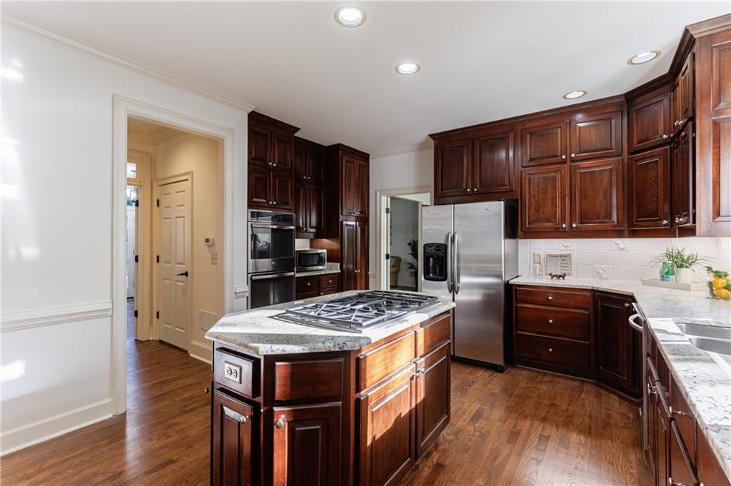 Sentinel Lake - Residential