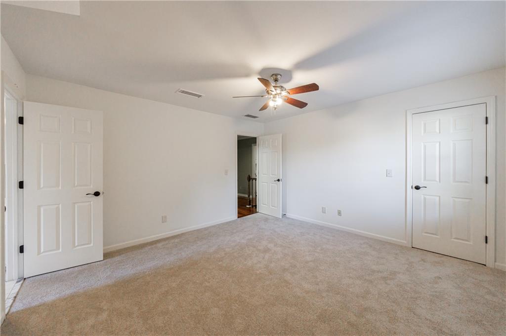 Sentinel Lake - Residential