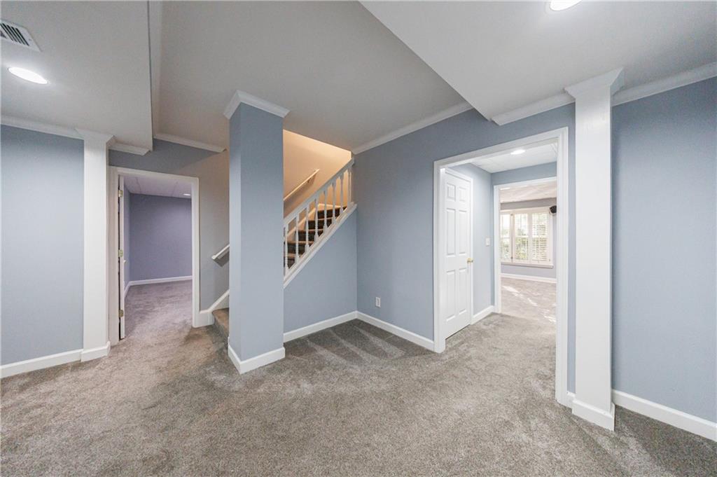 Sentinel Lake - Residential