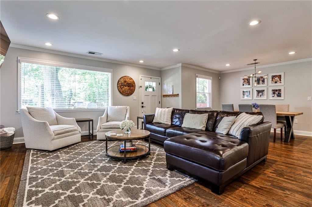 2352 Marion Circle