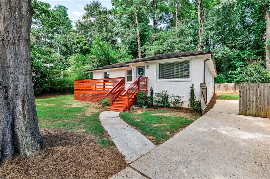 2352 Marion Circle