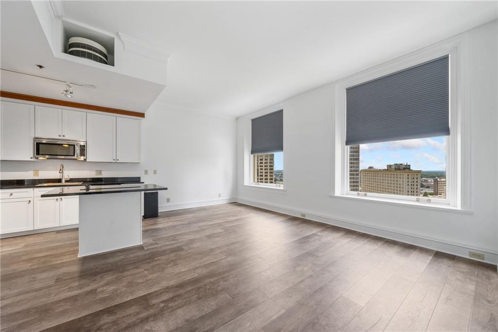 57 Forsyth Street NW 16G