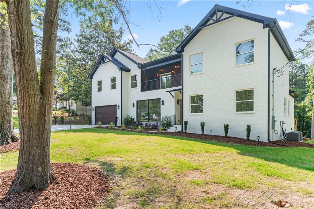 537 Stillwood Drive
