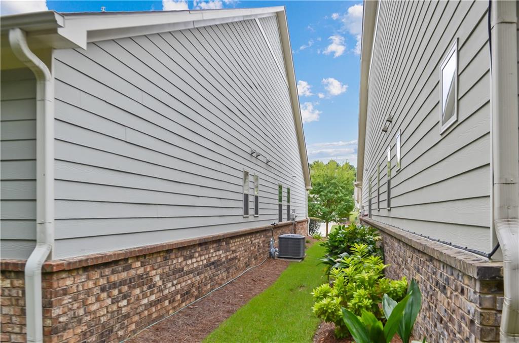3040 Appling Hills Drive