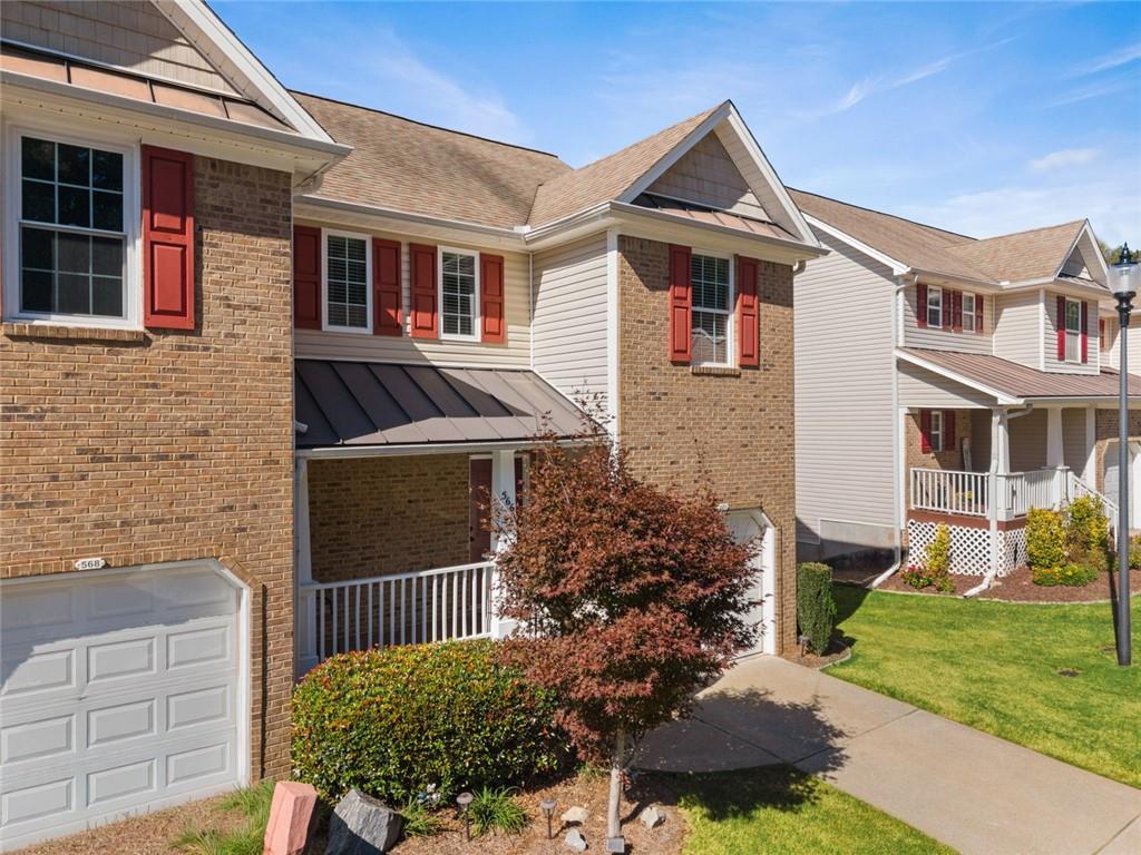 566 Fox Creek Crossing