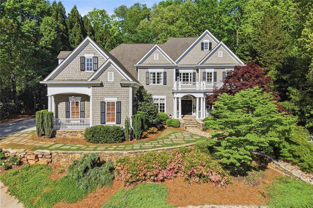 505 Gramercy Drive NE